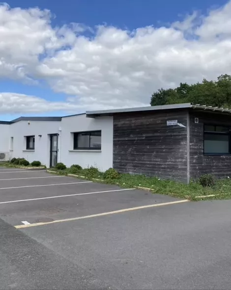 construction Cabinet médical 56